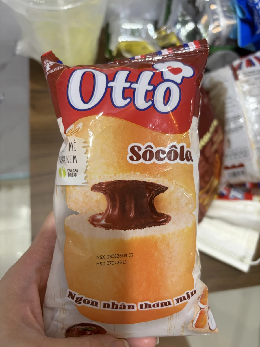 Otto 巧克力奶油夾心麵包