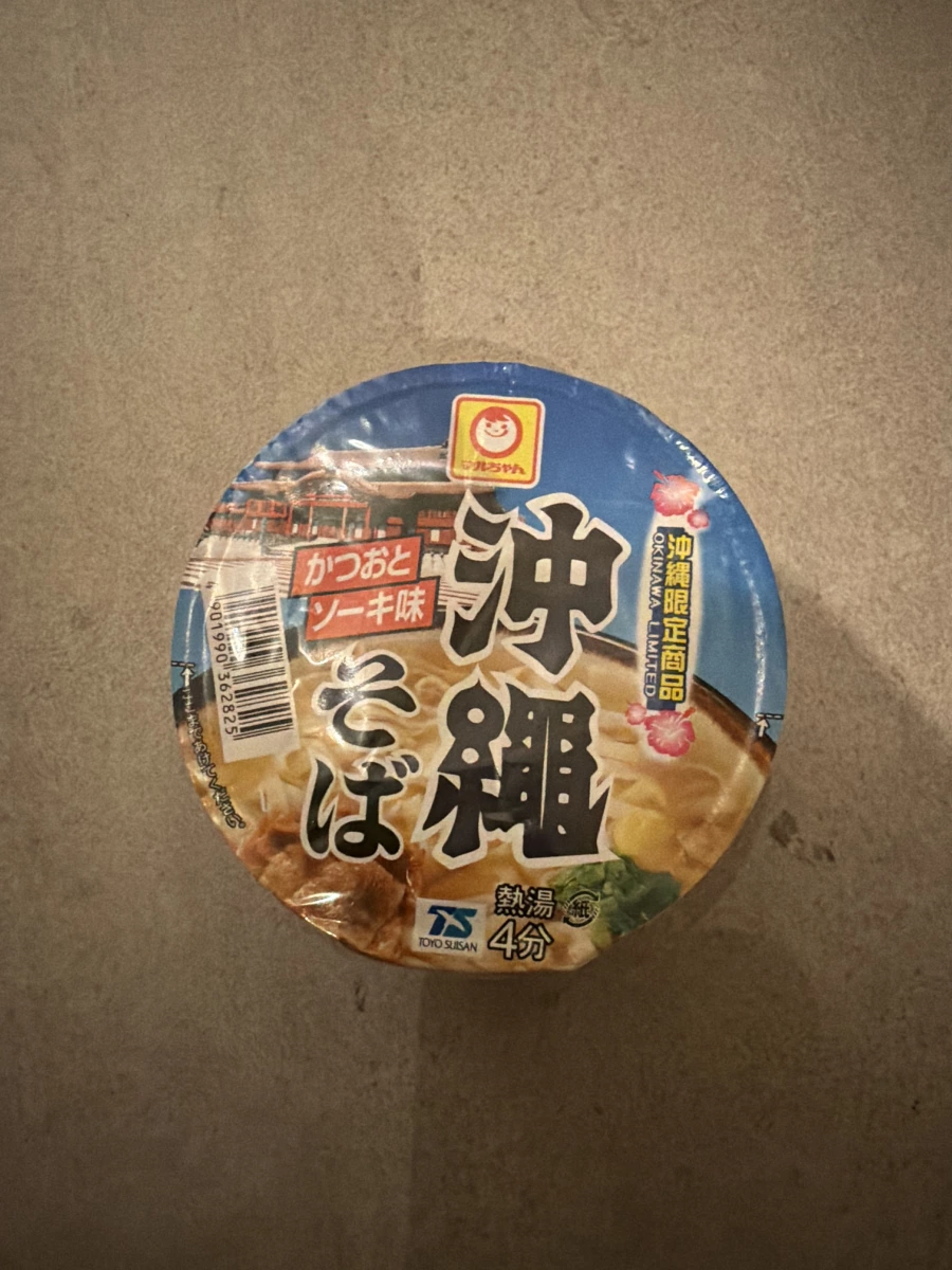 東洋水產沖繩蕎麥麵かつおとソーキ味