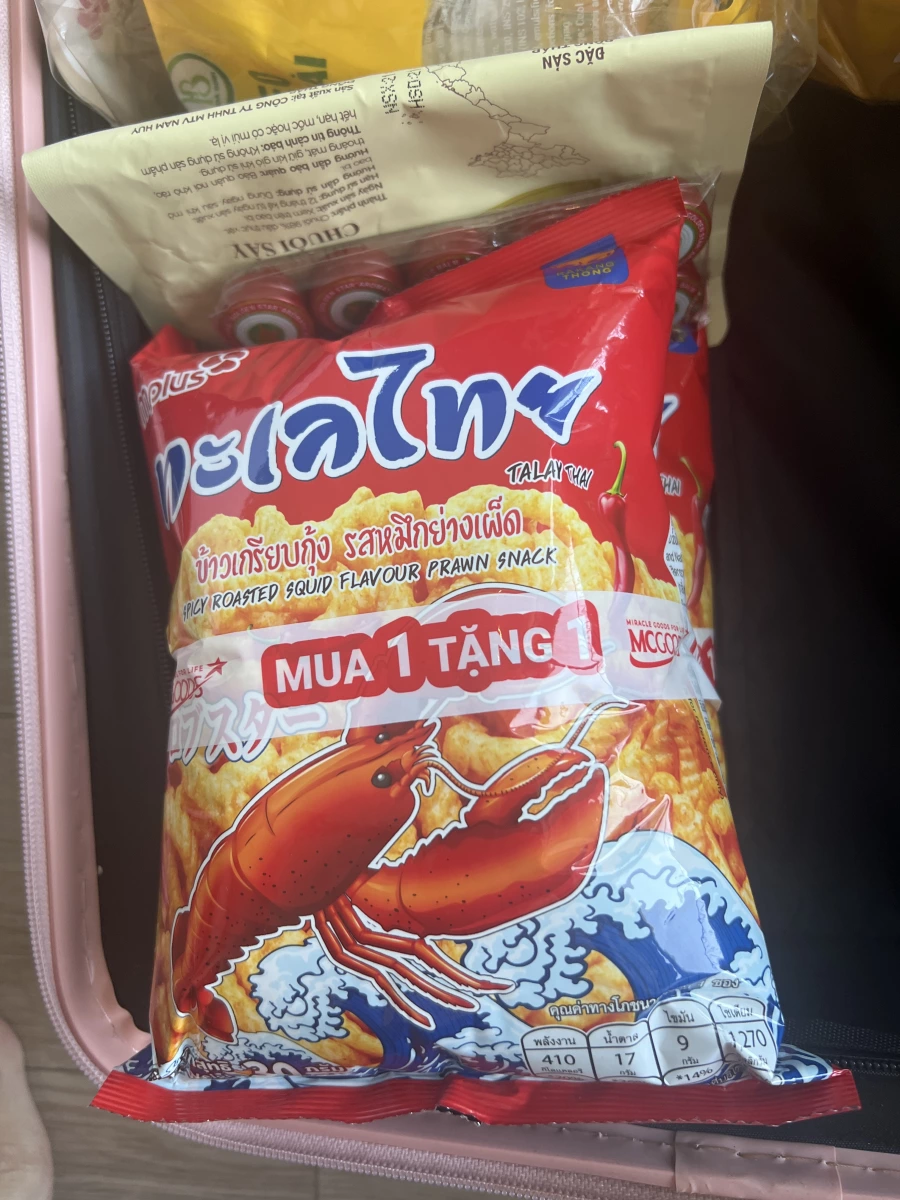 泰國 Talay Thai 辣烤魷魚風味蝦餅、越南 Chuối Sấy 乾燥香蕉乾等