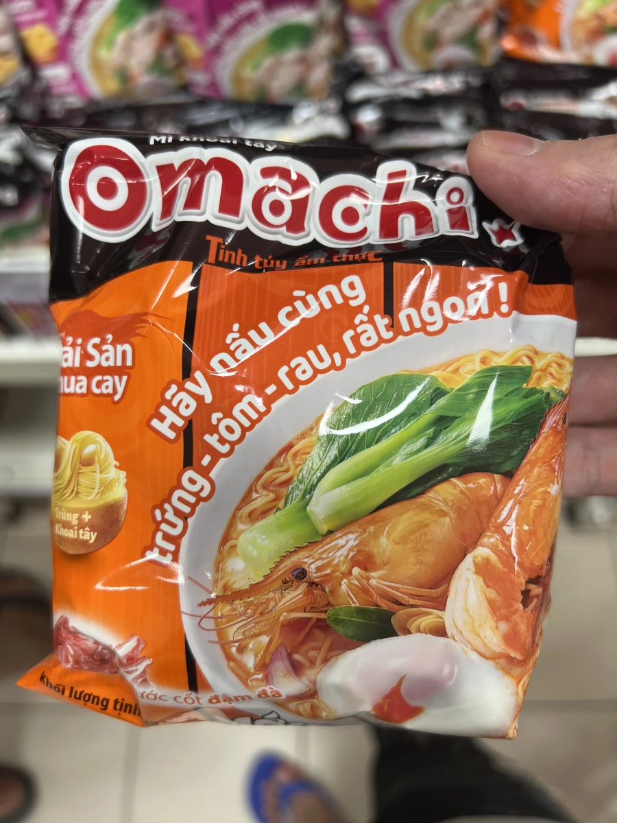 Omachi 酸辣海鮮風味馬鈴薯泡麵