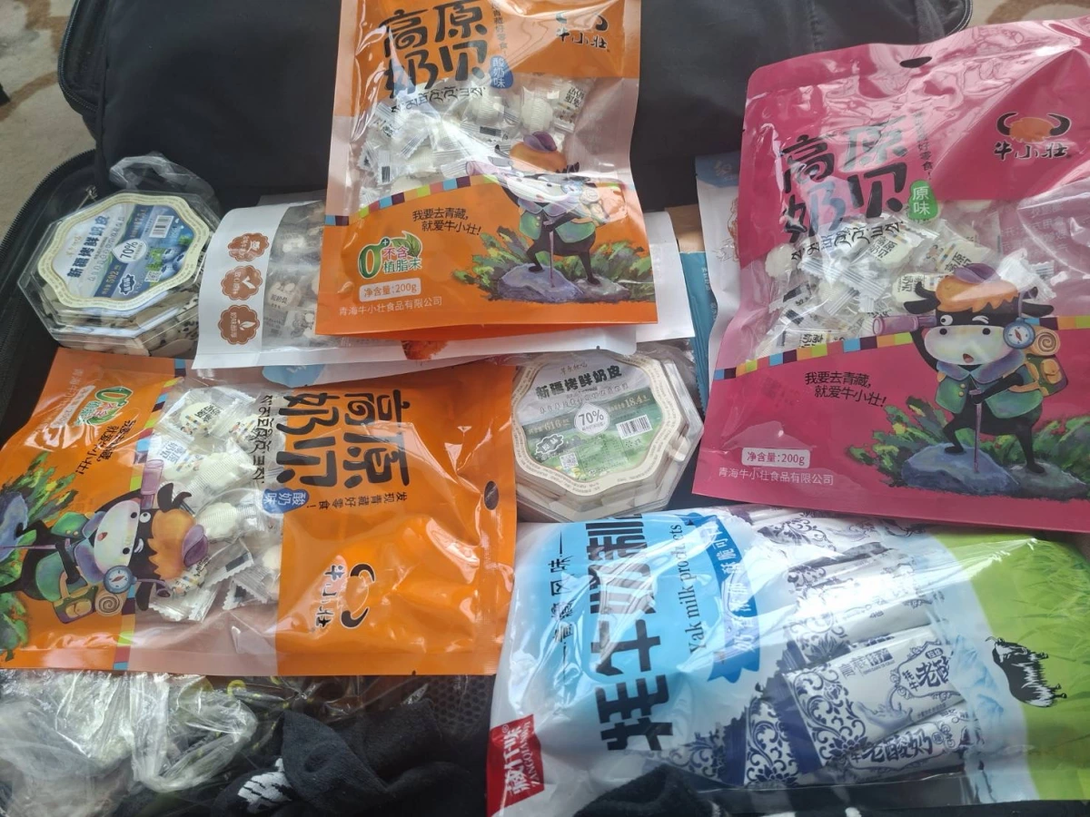 牛小壯 高原奶貝（酸奶味）、牛小壯 高原奶貝（原味）等