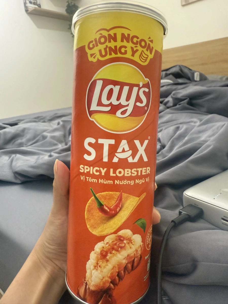 Lay's STAX 辣龍蝦味洋芋片