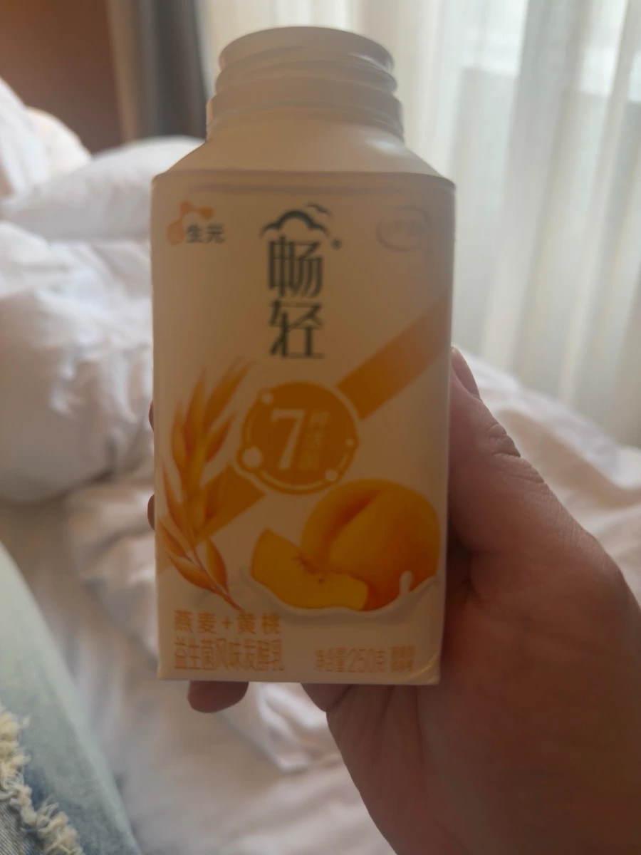 伊利暢輕益生菌風味發酵乳（燕麥+黃桃）