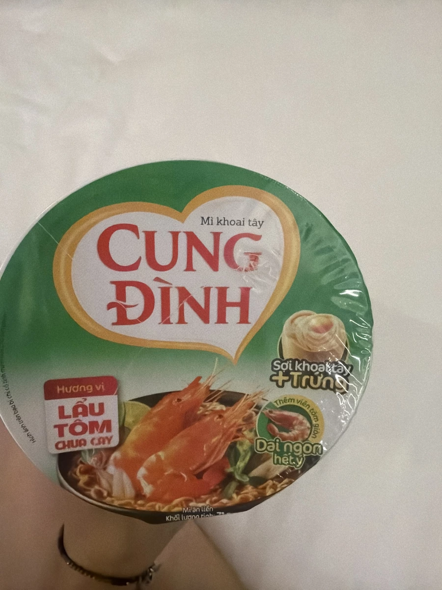 Cung Đình 越南酸辣蝦風味泡麵