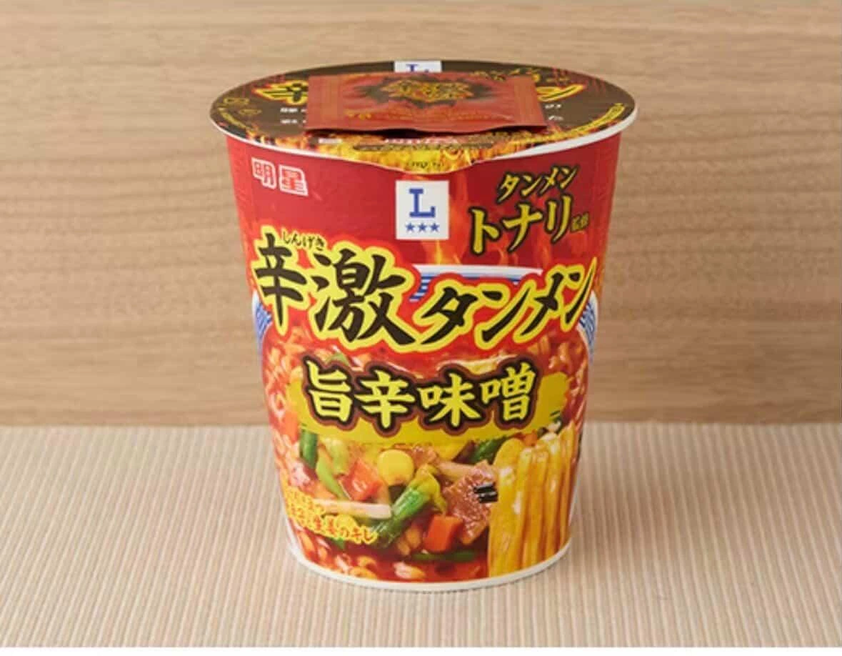 明星 辛激タンメン 旨辛味噌泡麵