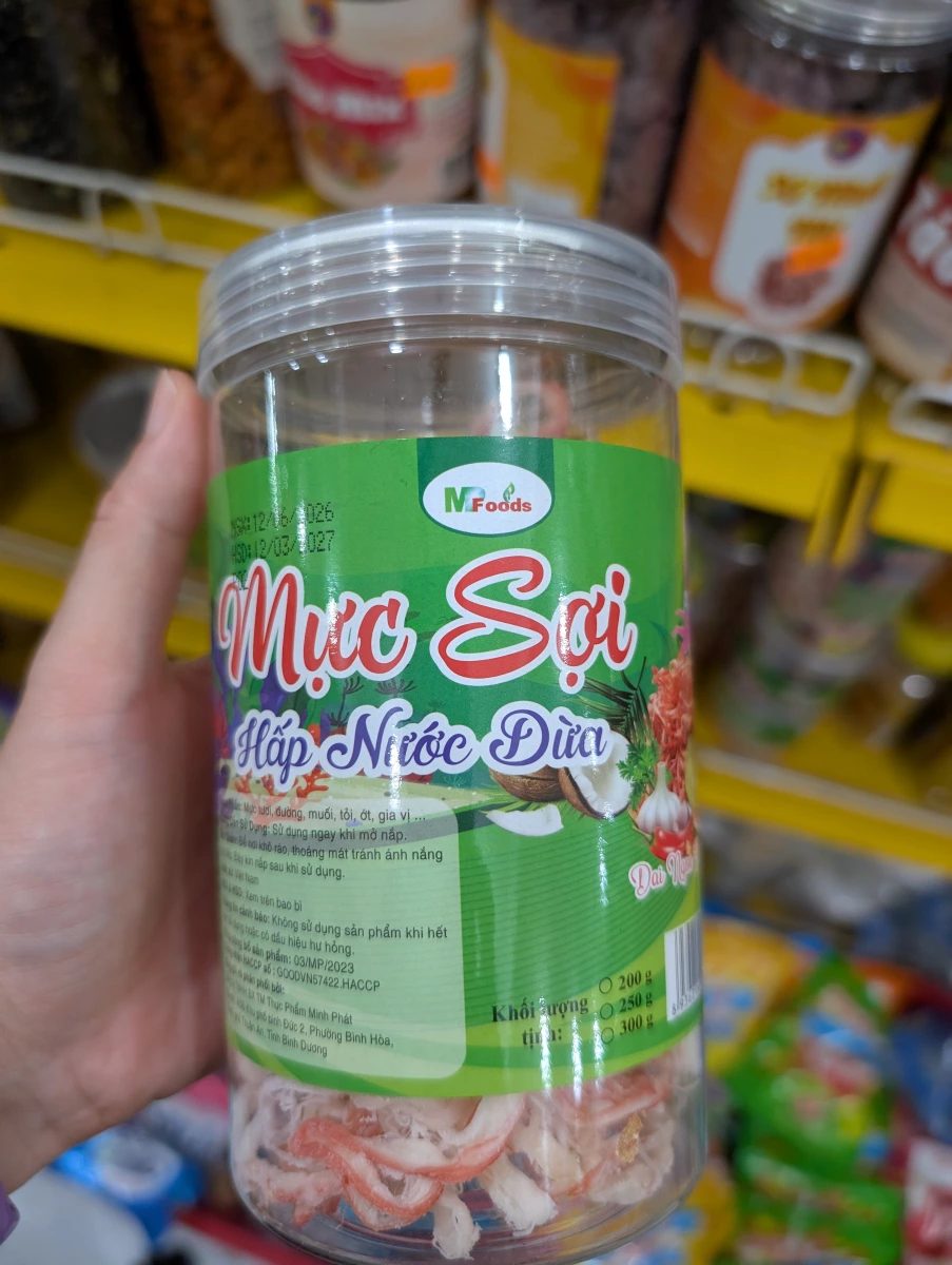 M Foods 越南椰汁蒸魷魚絲 (Mực Sợi Hấp Nước Dừa)