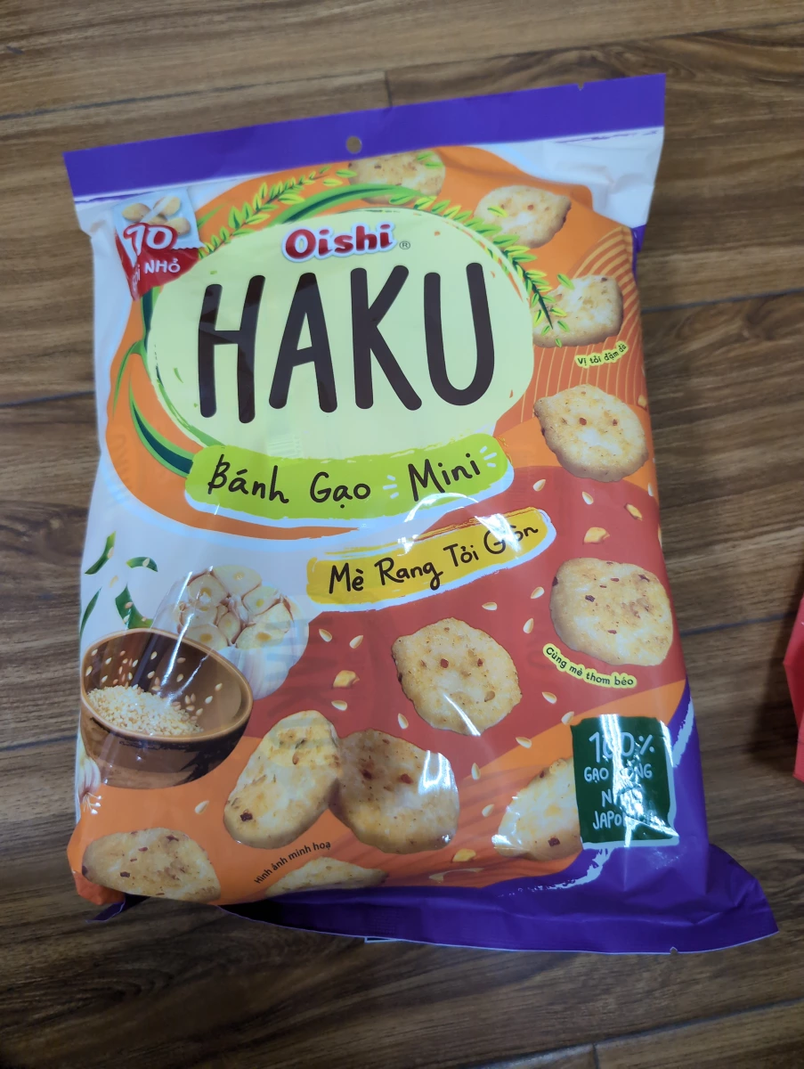 Oishi HAKU 芝麻大蒜迷你米餅