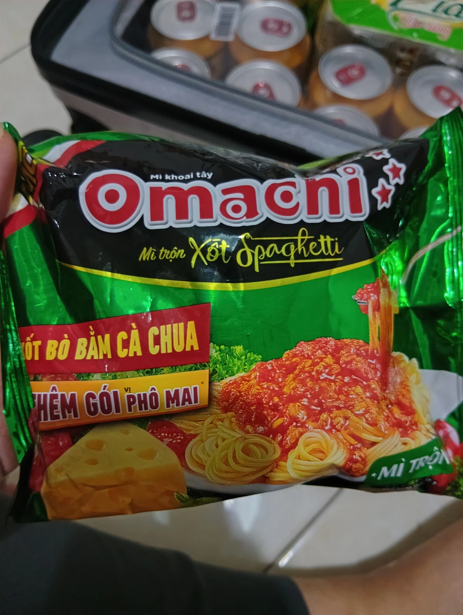 Omachi 義大利麵風味泡麵 (番茄牛肉口味)