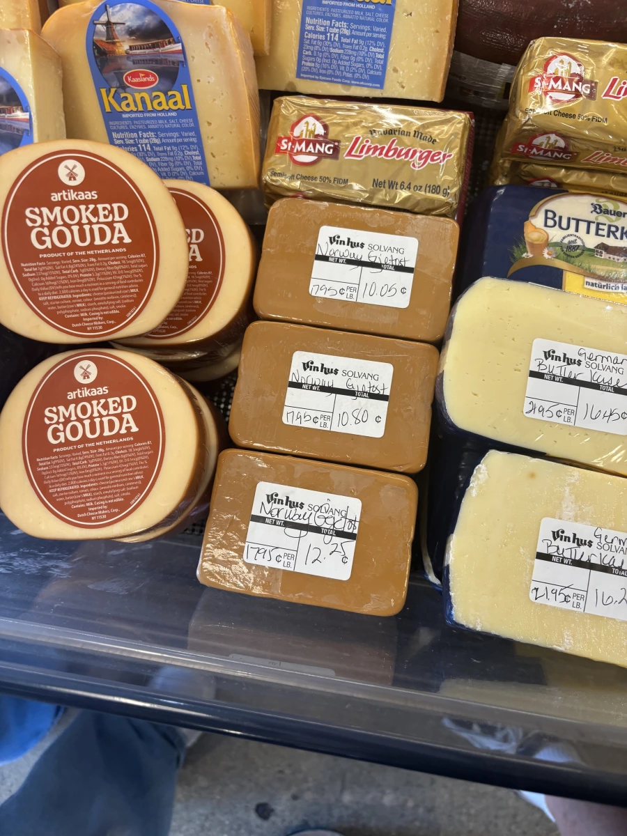 Artikaas Smoked Gouda 煙燻高達起司、Norway Gjetost 挪威棕起司等