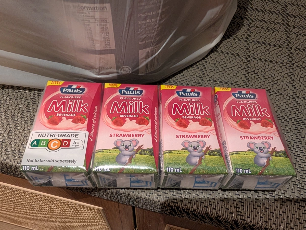 Pauls 草莓調味乳飲料 (UHT)