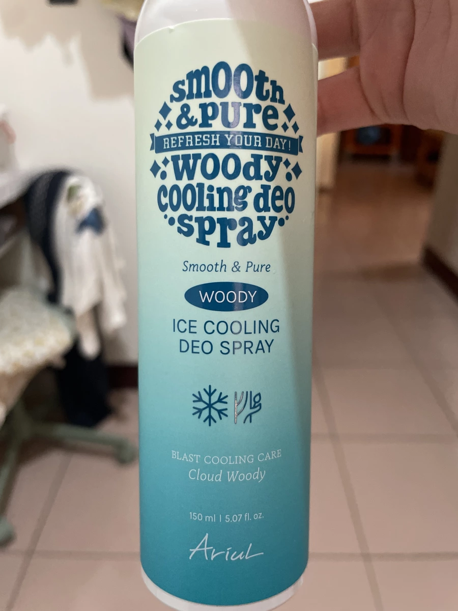 Ariul 酷涼止汗噴霧（Cloud Woody）