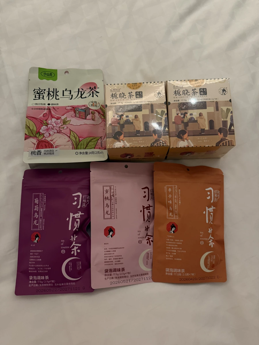 小山弄 蜜桃烏龍茶、茶顏悅色 梔曉茶（共2盒）等
