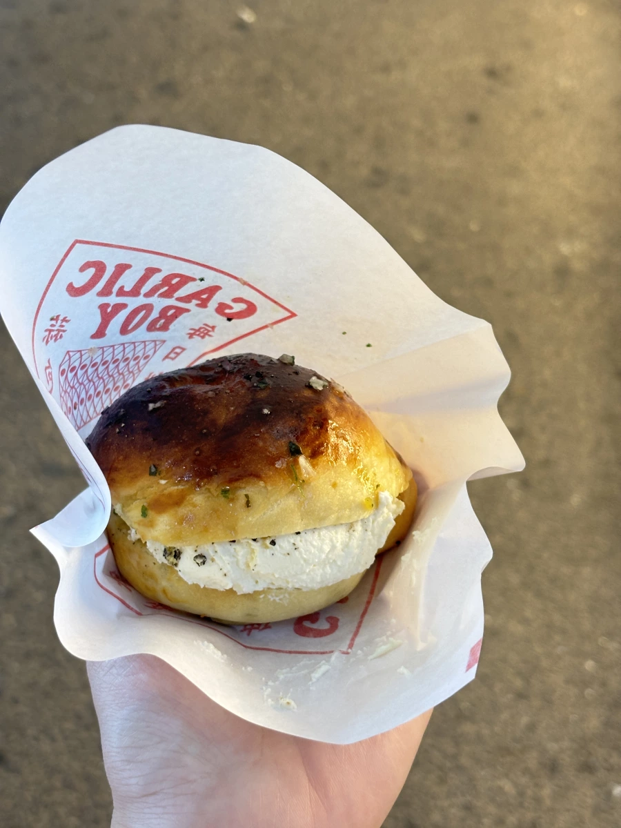 Garlic Box 蒜香乳酪麵包