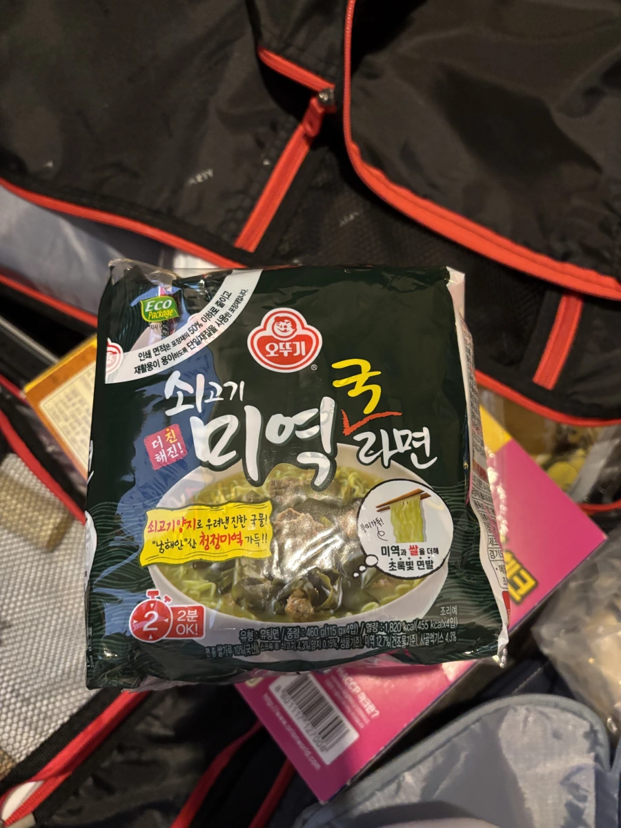 不倒翁 (Ottogi) 牛肉海帶湯拉麵