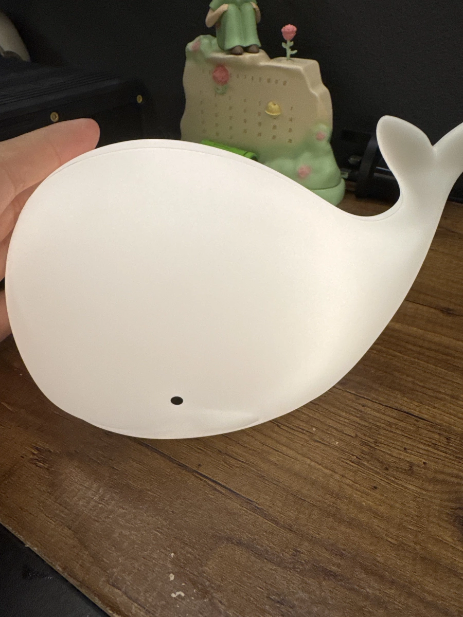 鯨魚造型小夜燈