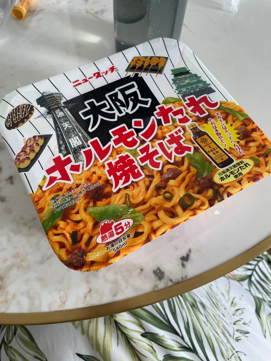 New Touch 大阪內臟醬風味炒麵