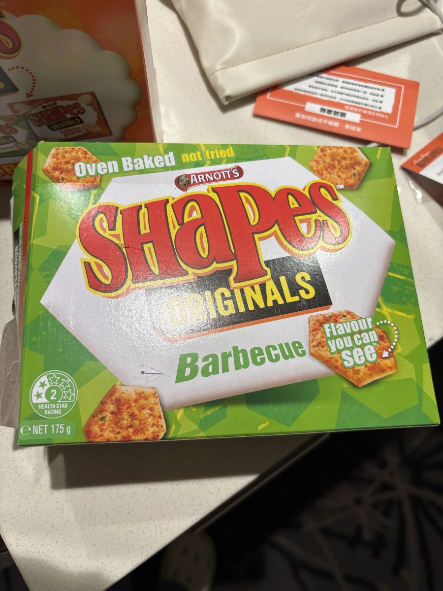 Arnott's SHAPES 燒烤味餅乾 (Barbecue)