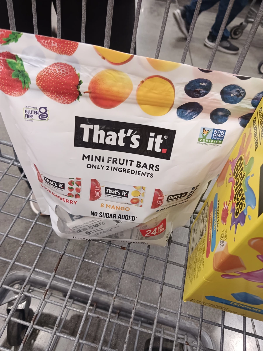 That's it. 綜合水果條 (Mini Fruit Bars)、Gushers 水果風味軟糖 (Variety Pack)