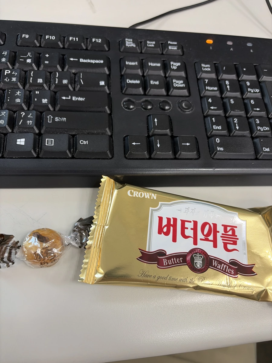 韓國 CROWN 奶油鬆餅、單顆包裝糖果