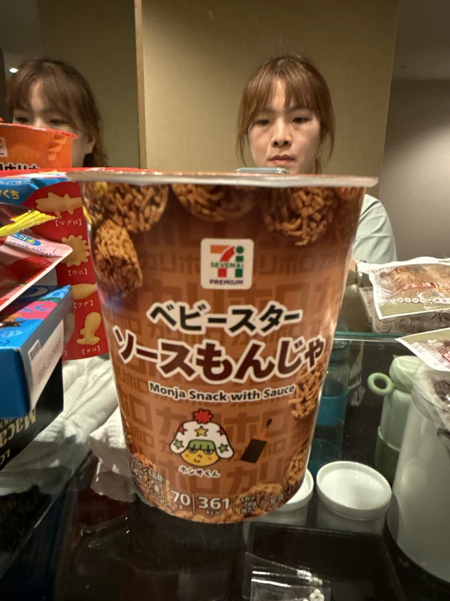 7-11 限定點心麵文字燒口味 (Baby Star Monja Snack)
