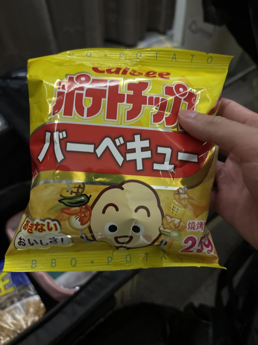 Calbee 燒烤口味洋芋片
