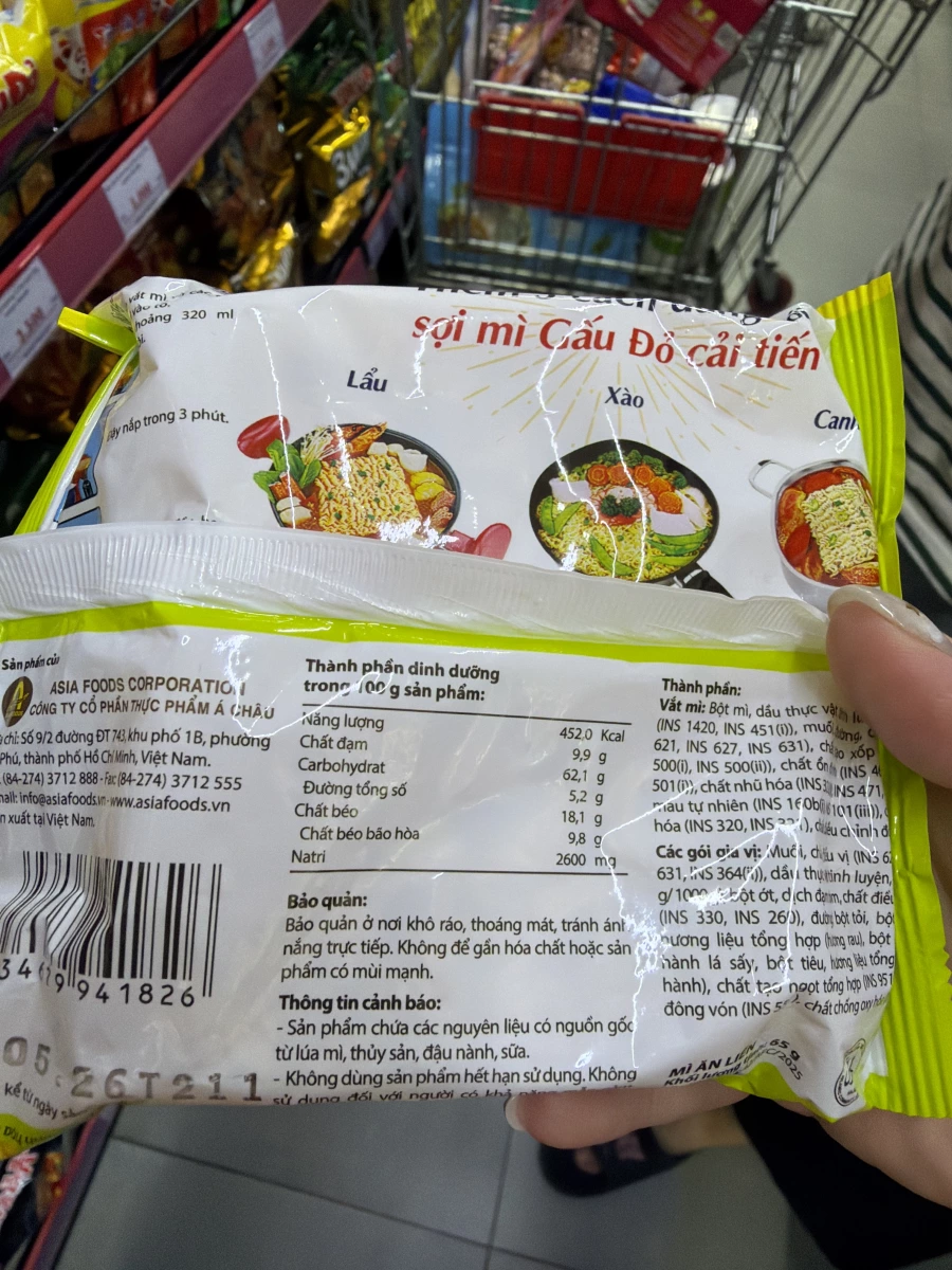 越南 Gấu Đỏ 酸辣蝦泡麵 (Tôm Chua Cay)