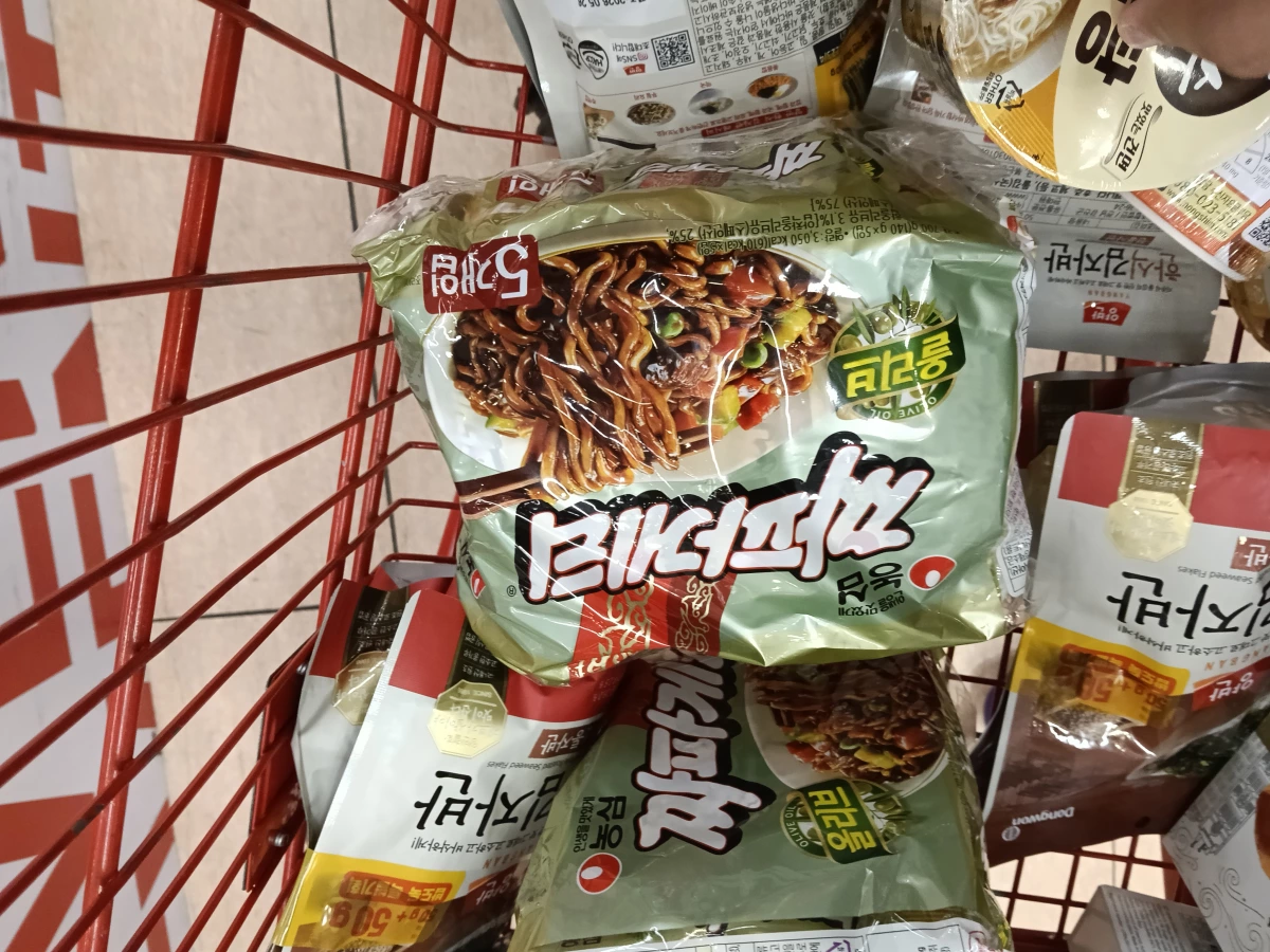 農心炸醬麵 (Chapagetti)