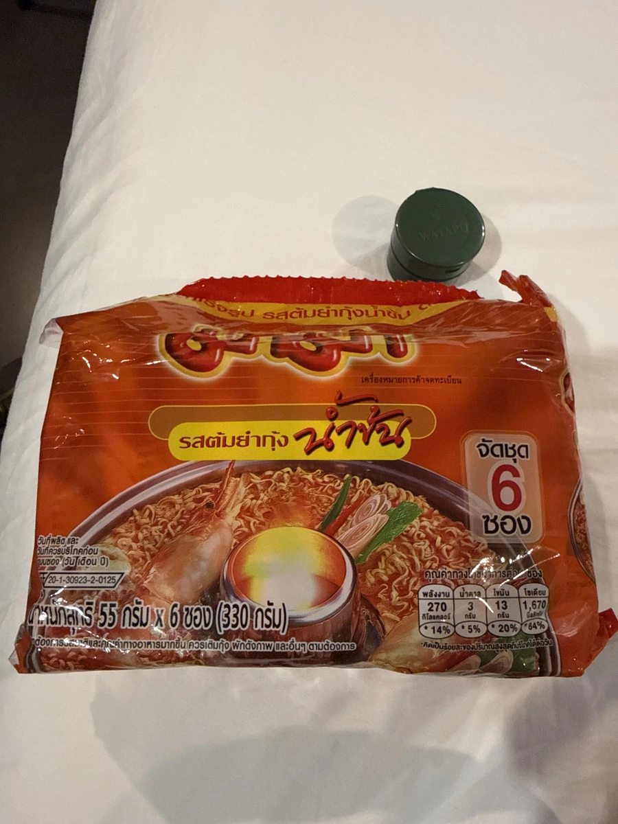 泰國 MAMA 泡麵（冬蔭功/酸辣蝦口味）、臥佛牌青草藥膏 (Watapo)