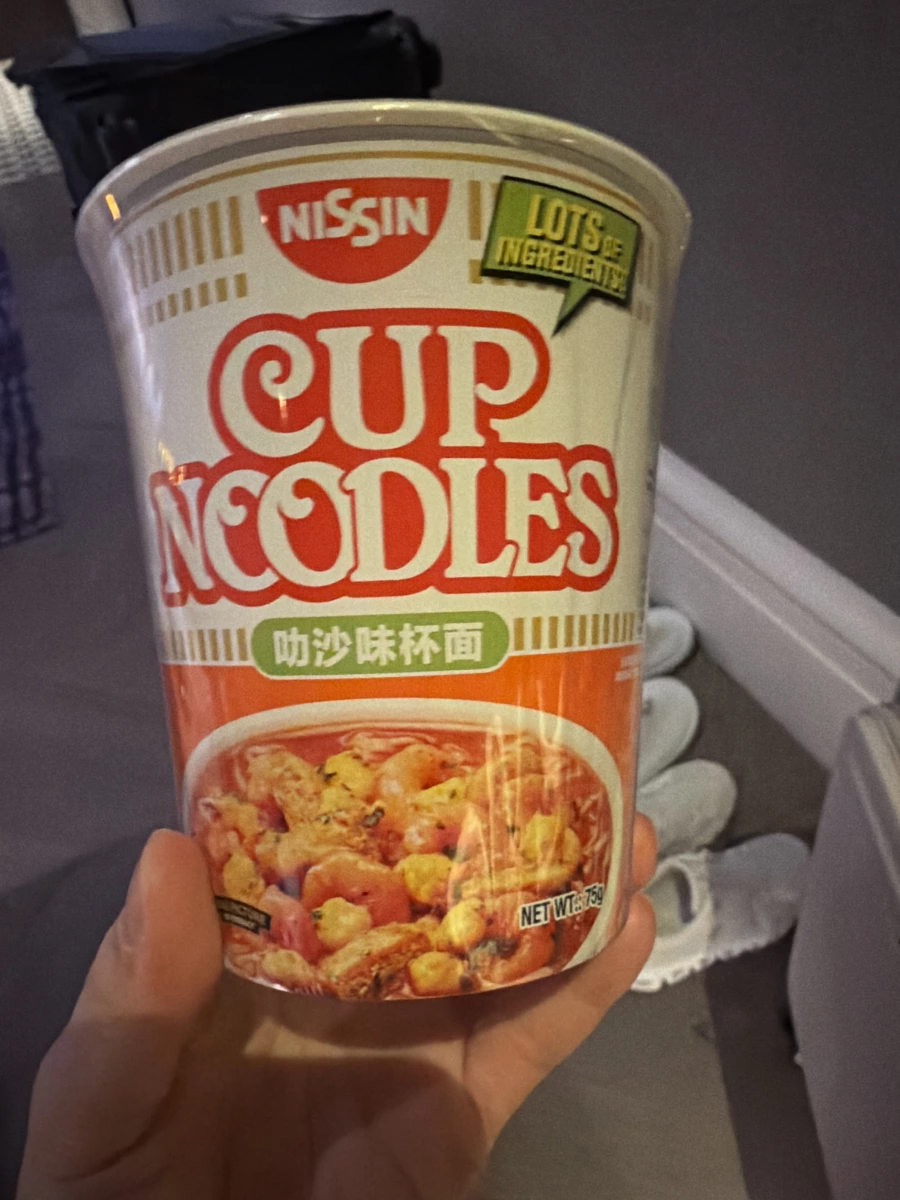 日清叻沙味杯麵 (Nissin Cup Noodles Laksa Flavor)