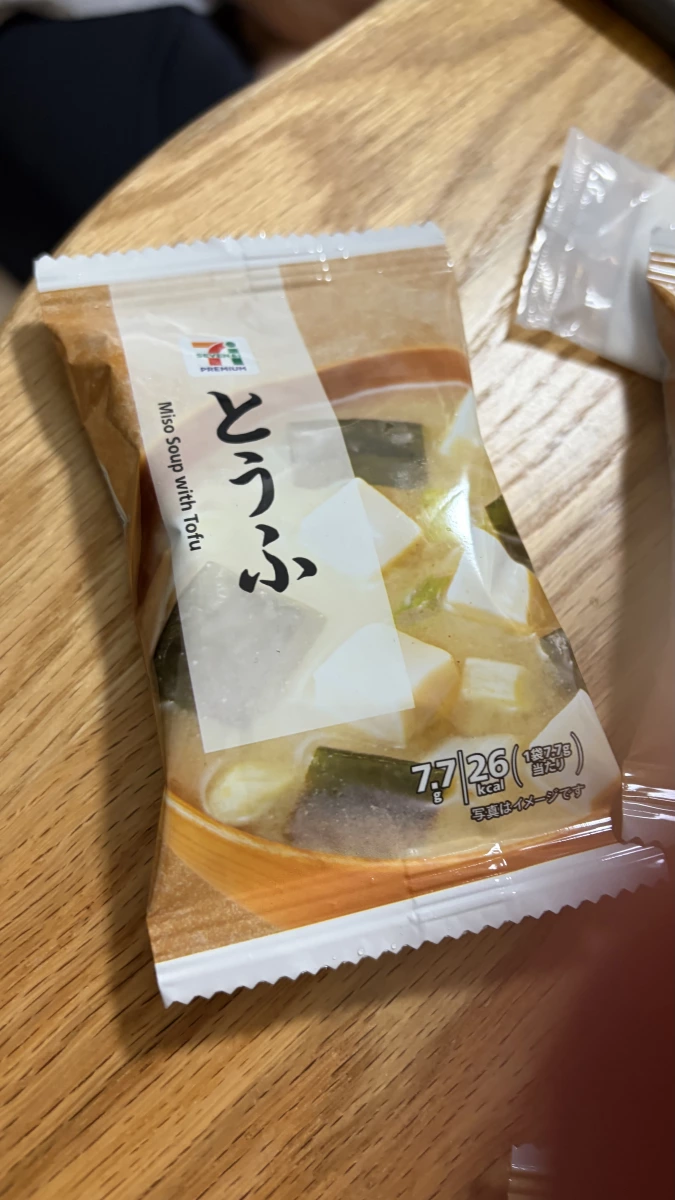 日本 7-Eleven 豆腐味噌湯包 (とうふ味噌汁)