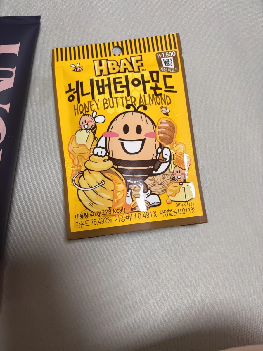 HBAF 蜂蜜奶油杏仁果