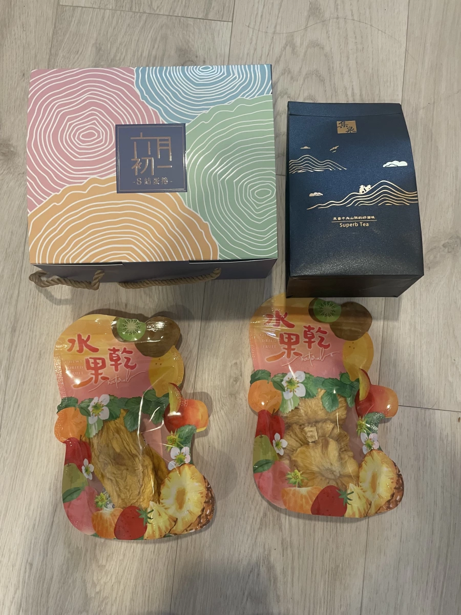 六月初一 8結蛋捲、Superb Tea 茶葉等