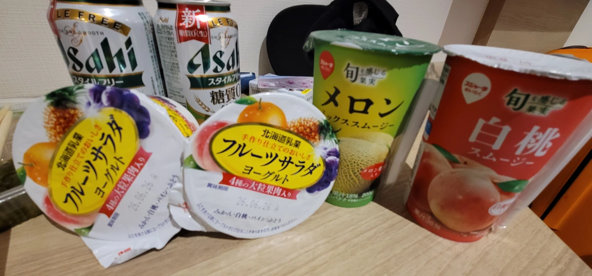 Asahi Style Free 啤酒、北海道乳業 水果沙拉優格等