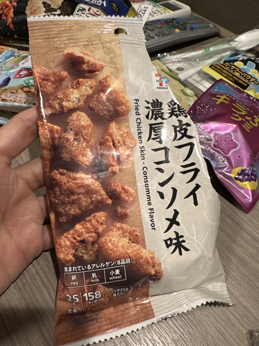 日本 7-11 濃厚清湯味炸雞皮