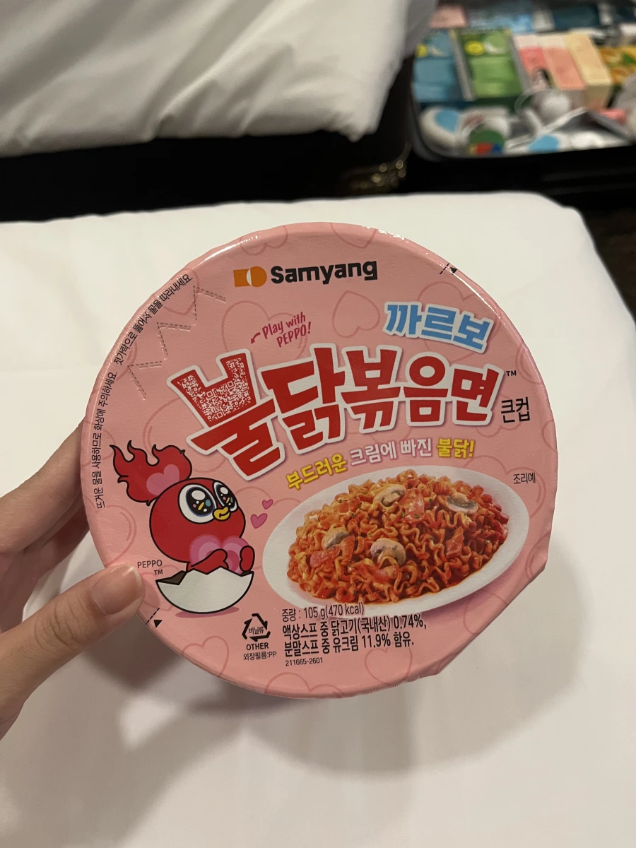 三養奶油白醬辣雞炒麵
