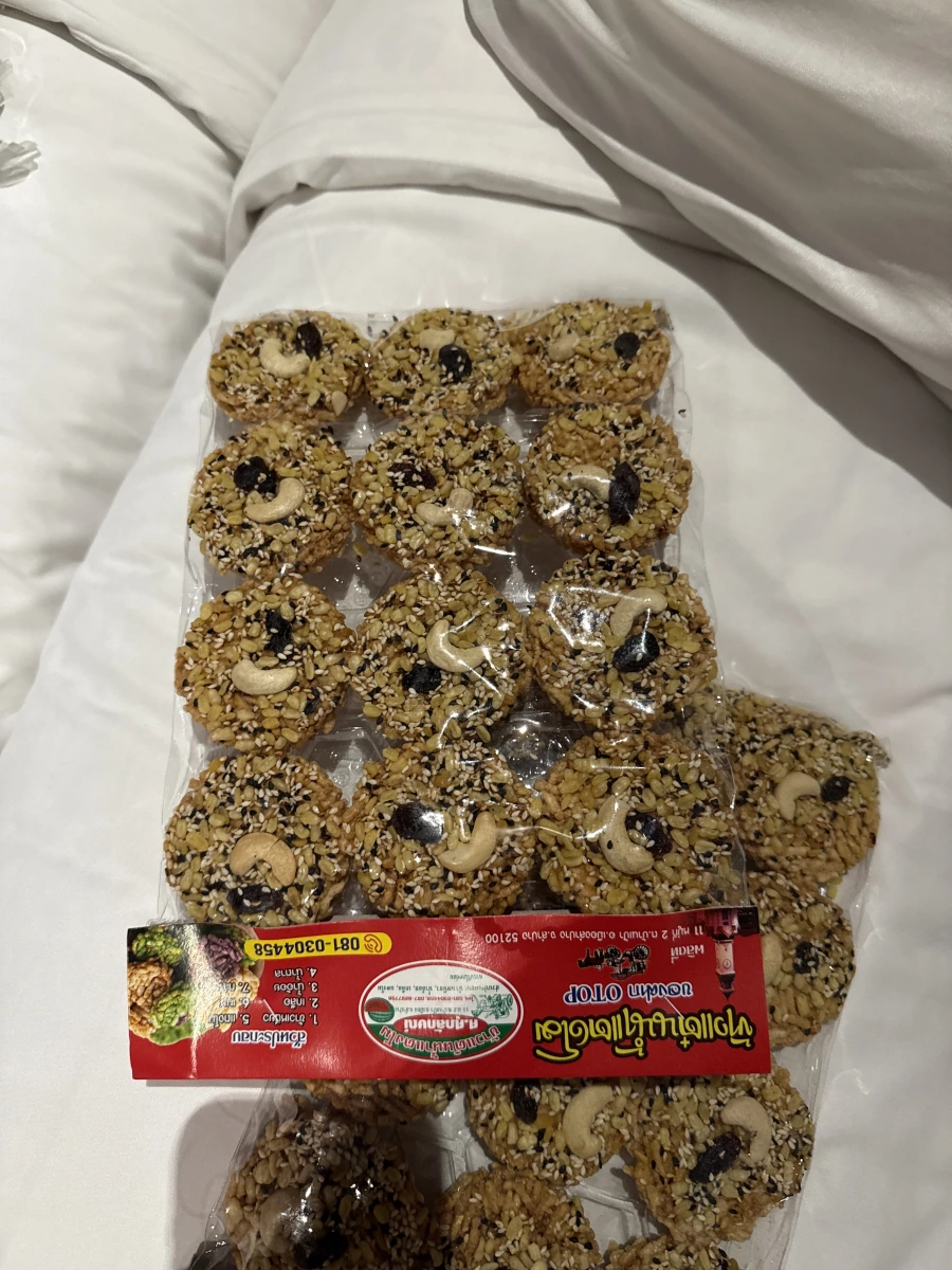 泰國腰果芝麻米餅