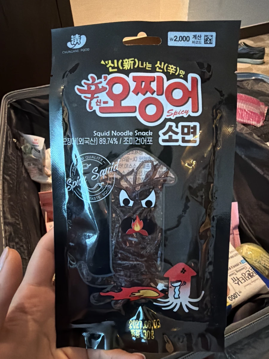 韓國辣味魷魚絲 (Squid Noodle Snack)