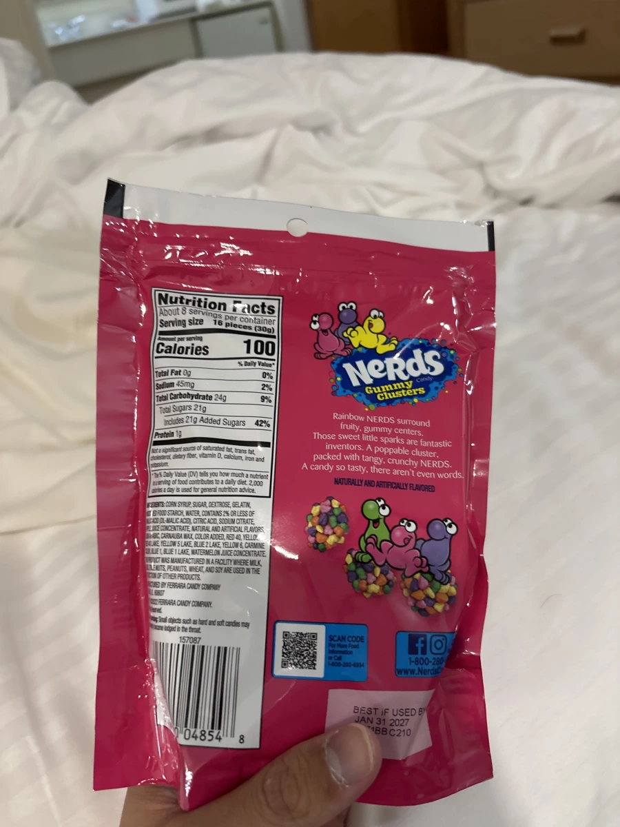 Nerds Gummy Clusters 彩虹口味軟糖