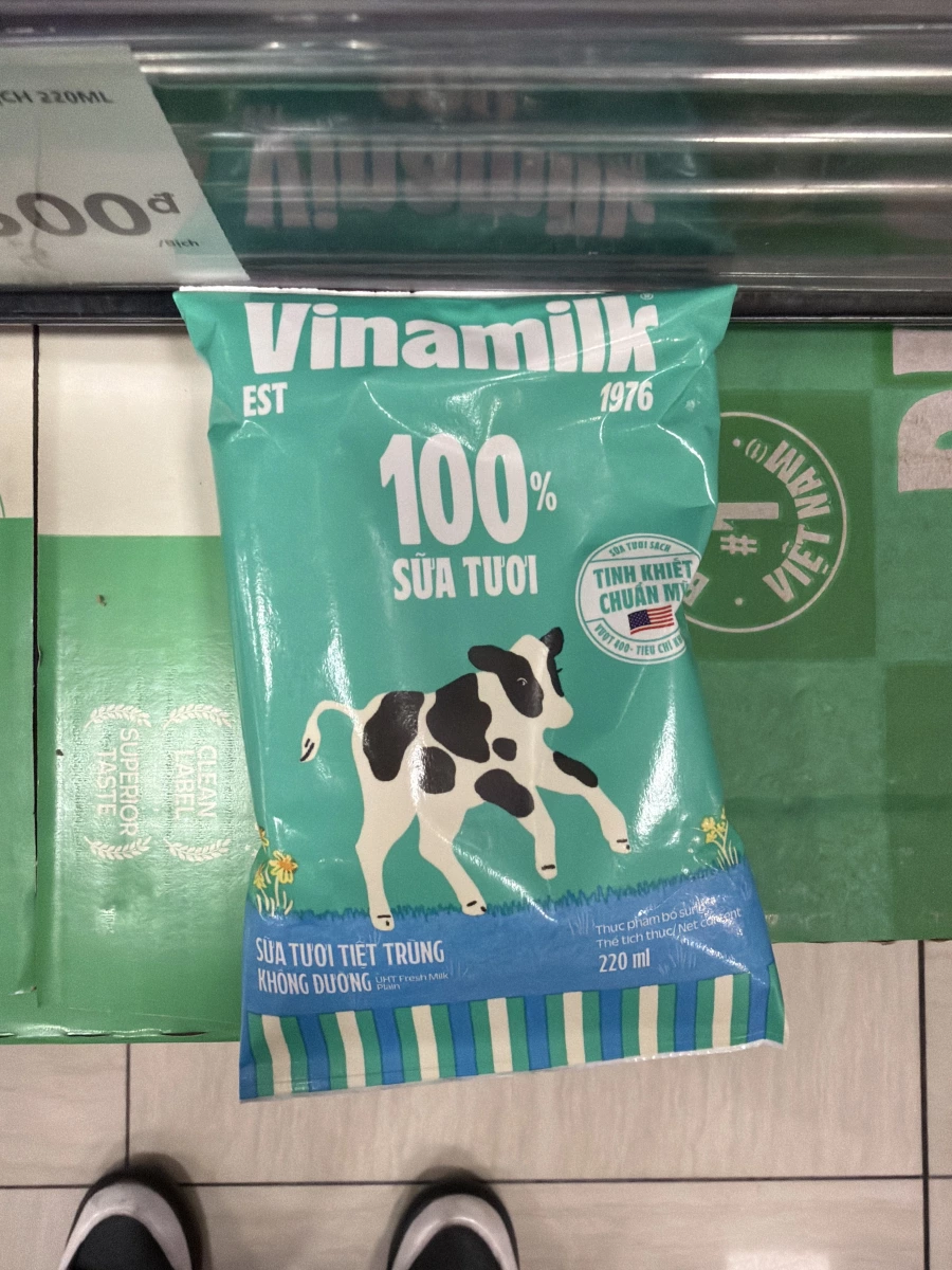 Vinamilk UHT 無糖保久乳