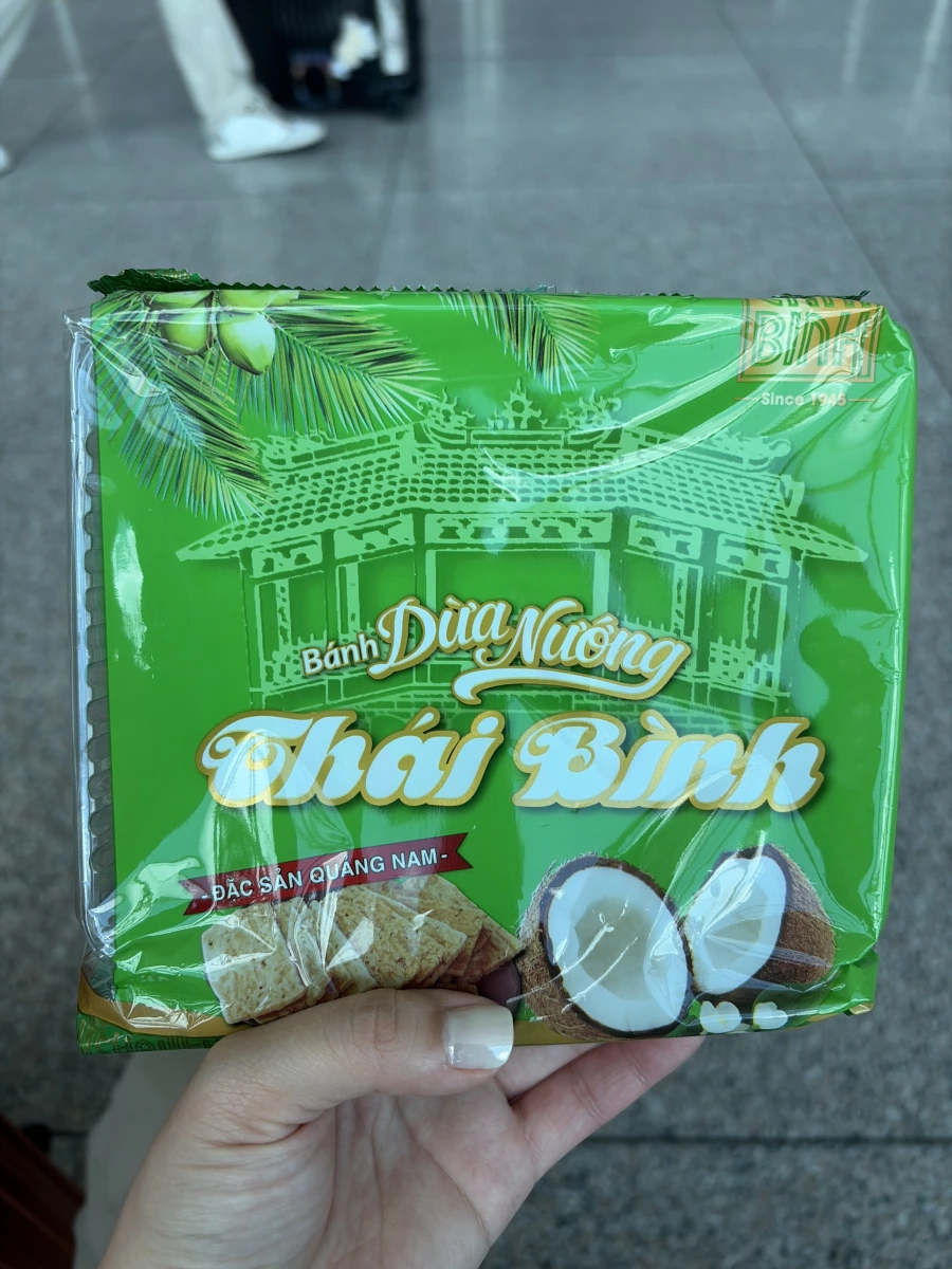越南泰平烘烤椰子餅 (Bánh Dừa Nướng Thái Bình)