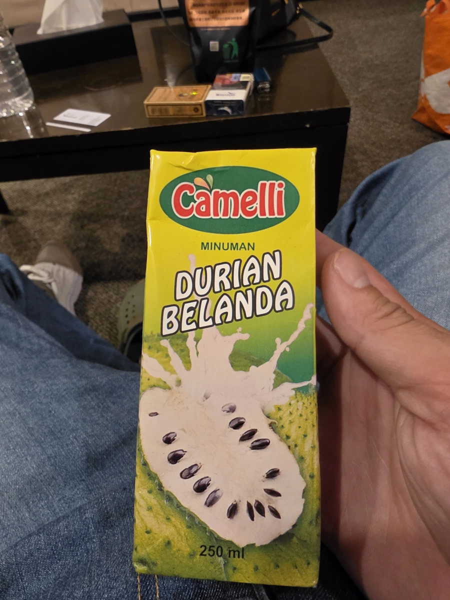 Camelli 紅毛榴槤飲料 (Durian Belanda)