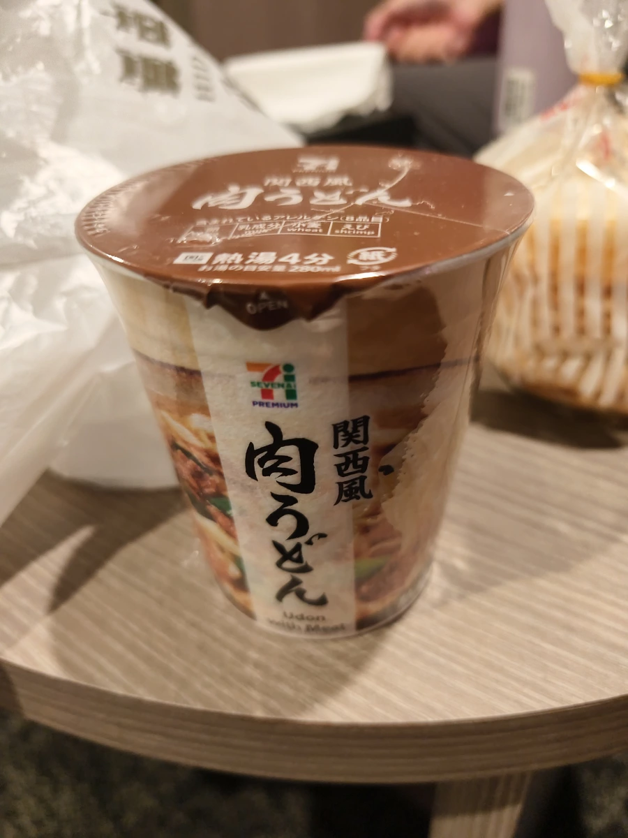 7-Eleven Premium 関西風肉烏龍麵