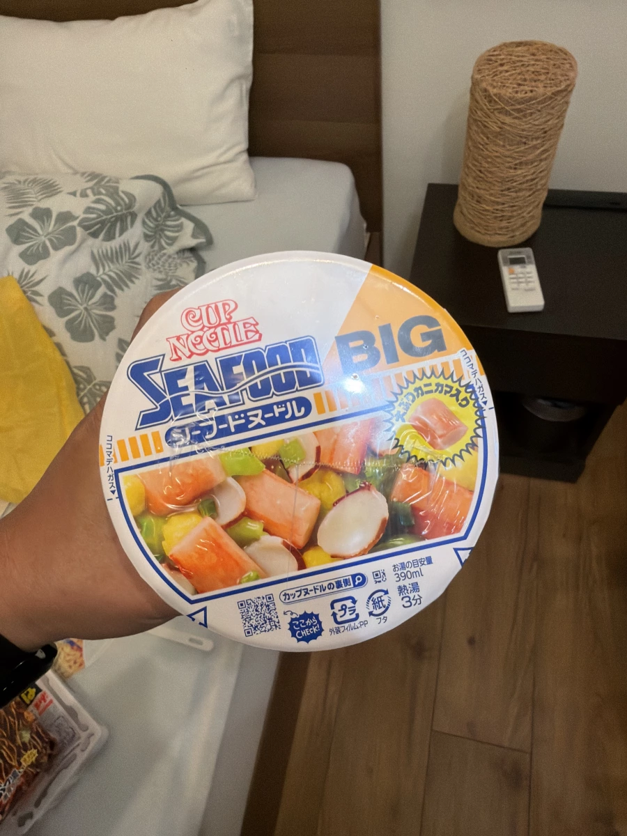 日清杯麵海鮮口味 BIG