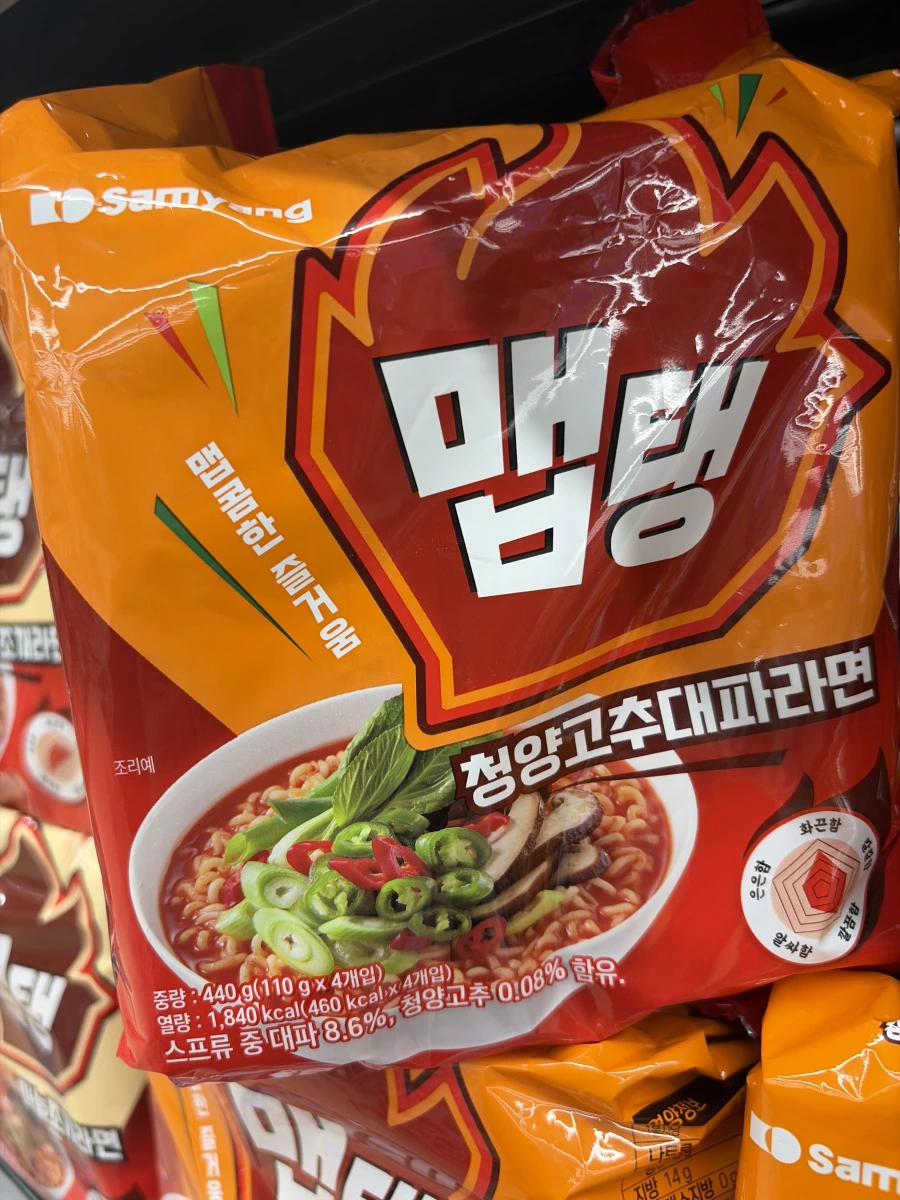 Samyang 三養 맵탱 青陽辣椒大蔥拉麵