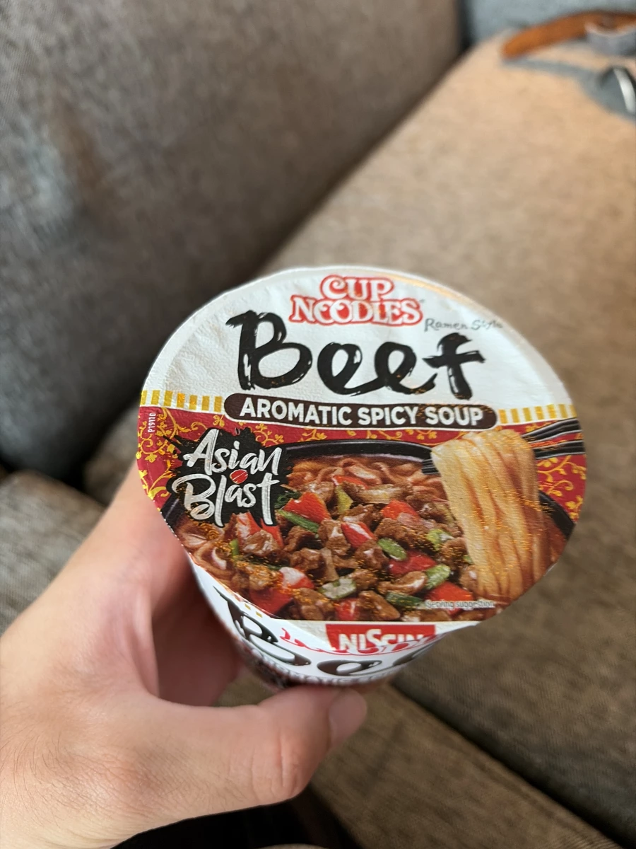 日清杯麵牛肉口味 (Asian Blast)