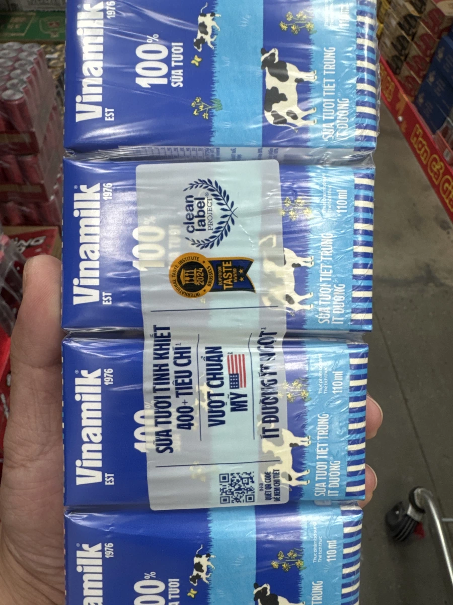 Vinamilk 100% 越南保久乳