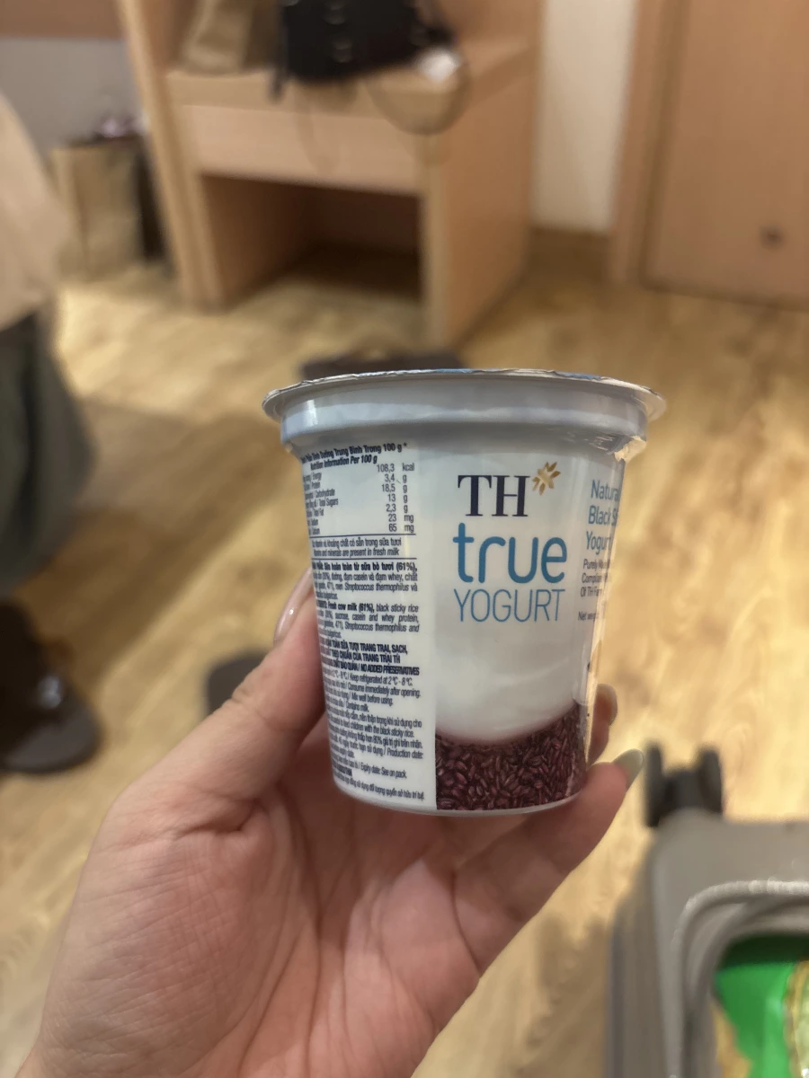 TH true YOGURT 黑紫米優格