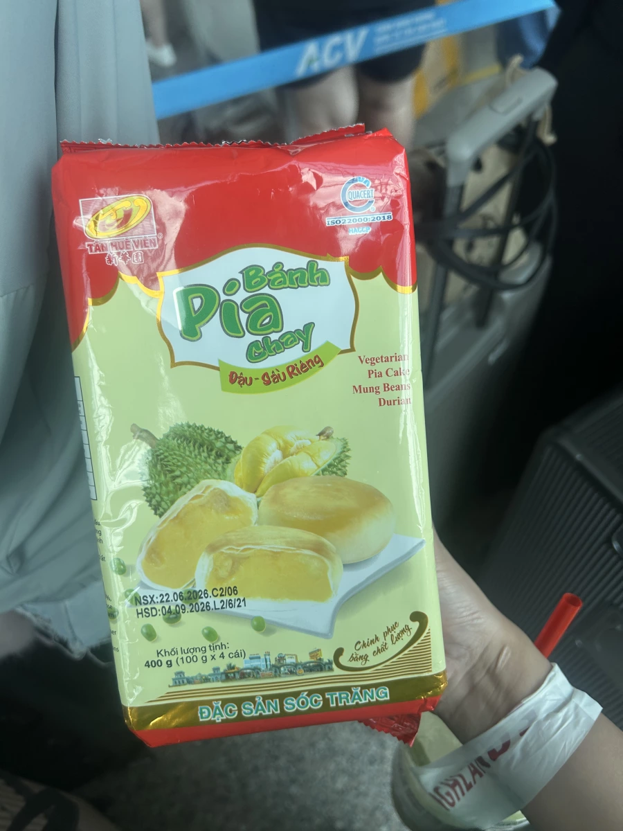 越南新華園素食榴槤朥餅 (Bánh Pía Chay)