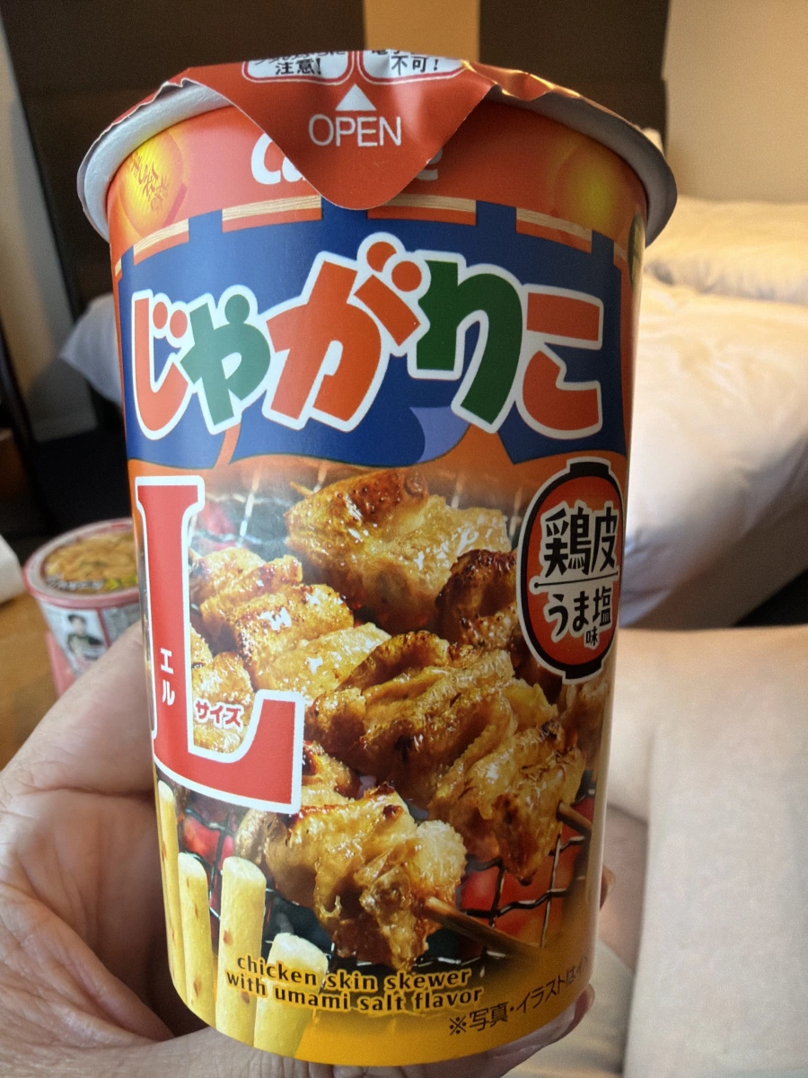 Calbee Jagarico 薯條棒（雞皮旨鹽味）