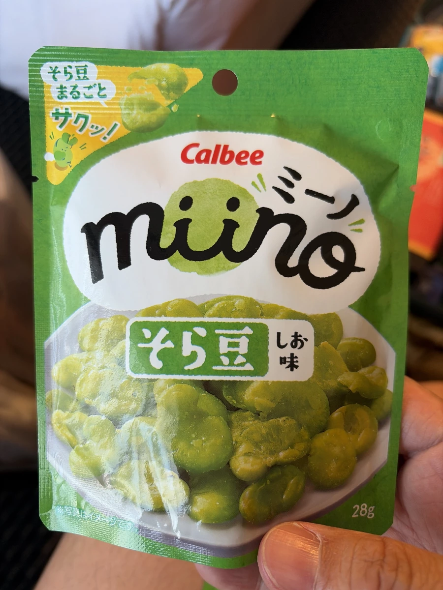 Calbee miino 蠶豆脆片鹽味